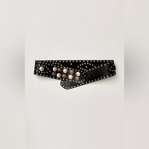 Free People Vegan coin belt size S/M NWT RETAILS $98 SOLD OUT